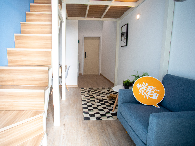标准温馨loft · 泊寓-新开路店