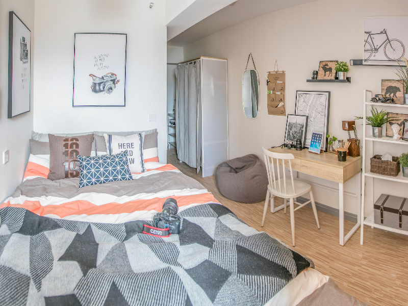 泊寓-城市之光店