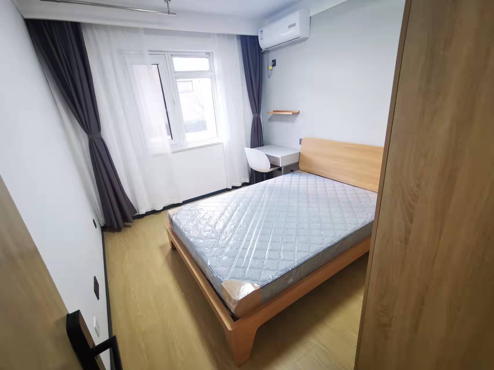 标准阳光考研单间合租 · 中新泊寓-海珀天沅店