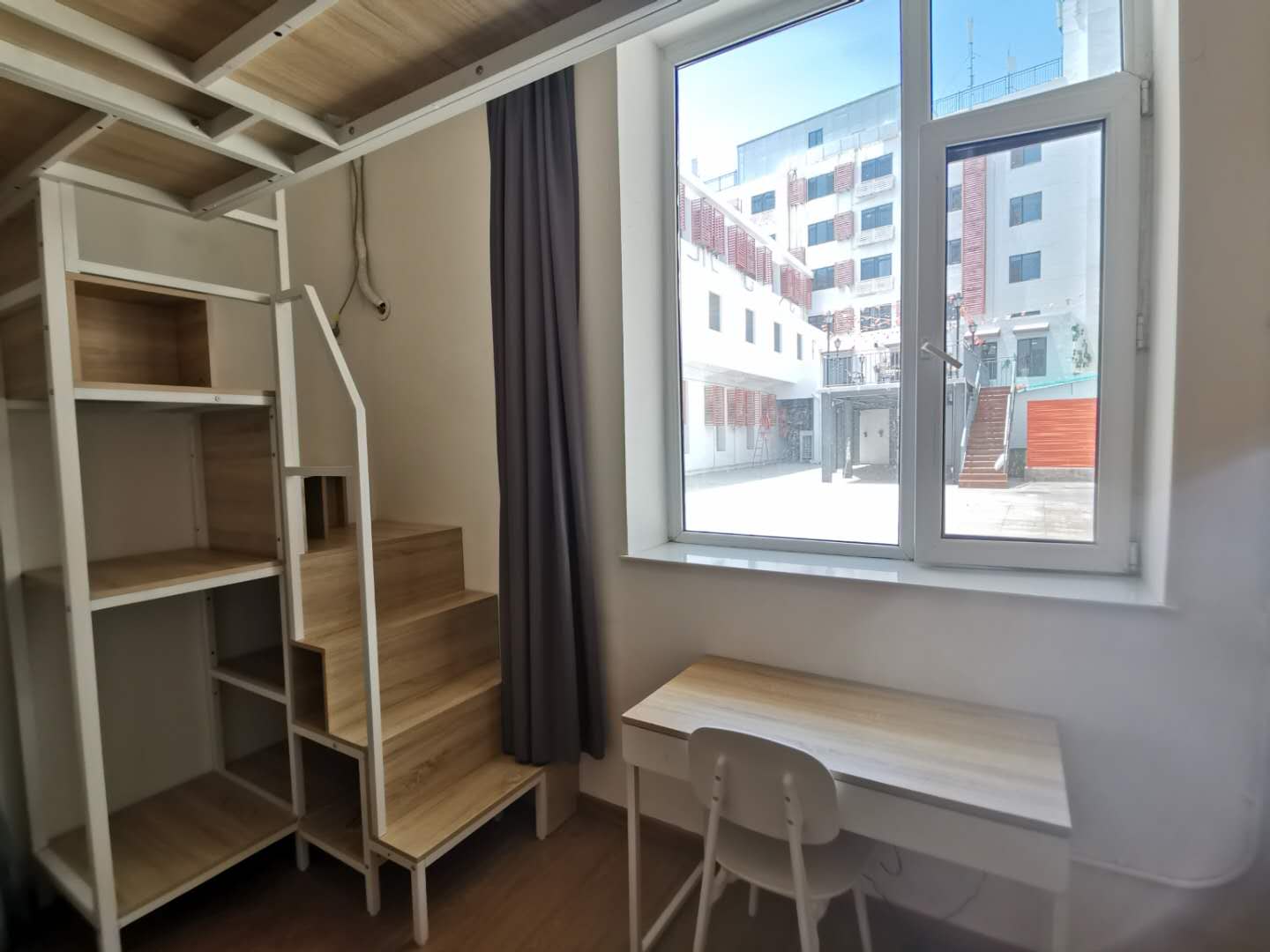 标准阳光loft