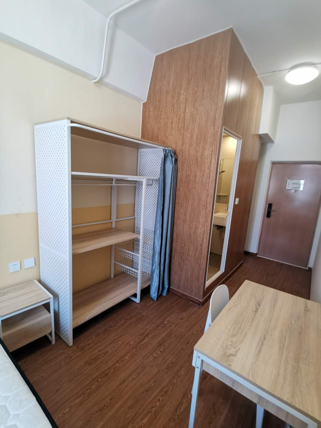 标准温馨单间 · 泊寓-人民路店