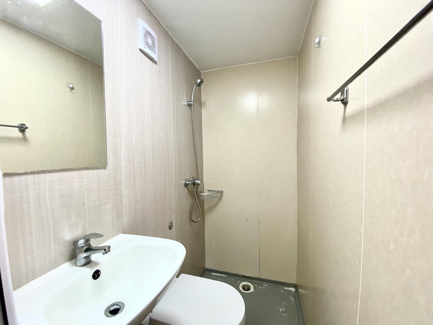 优选温馨loft · 泊寓-南城步行街店