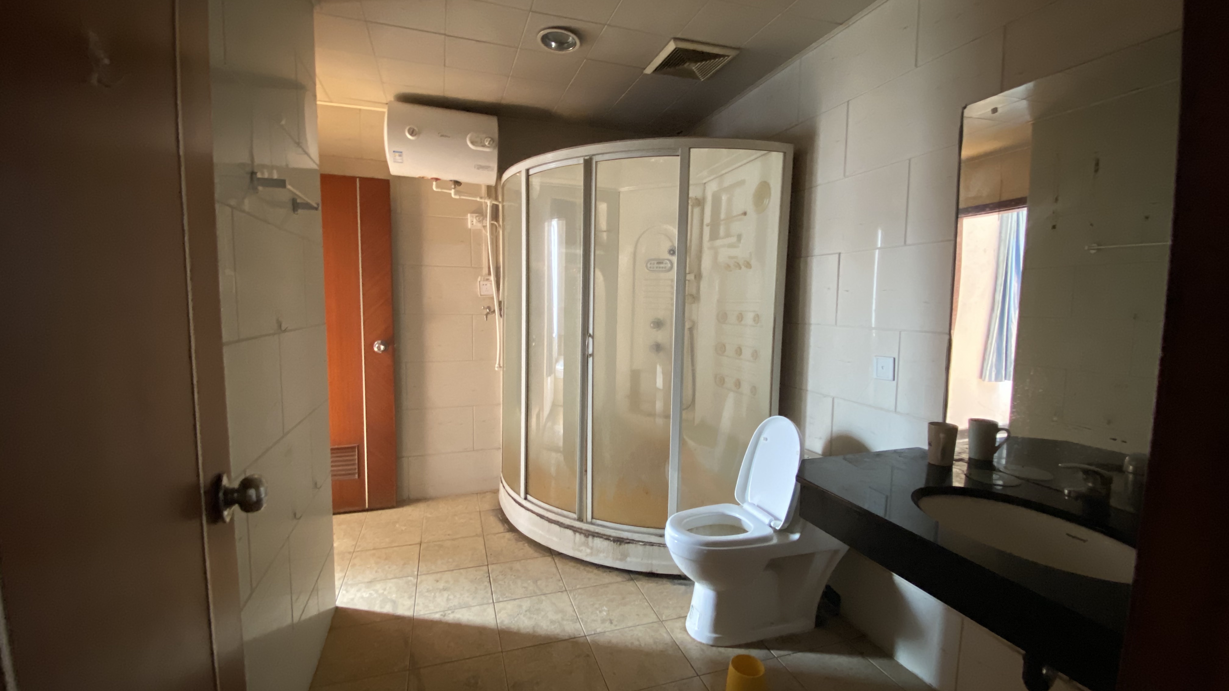 优选幽雅一房 · 泊寓-莞城世博店