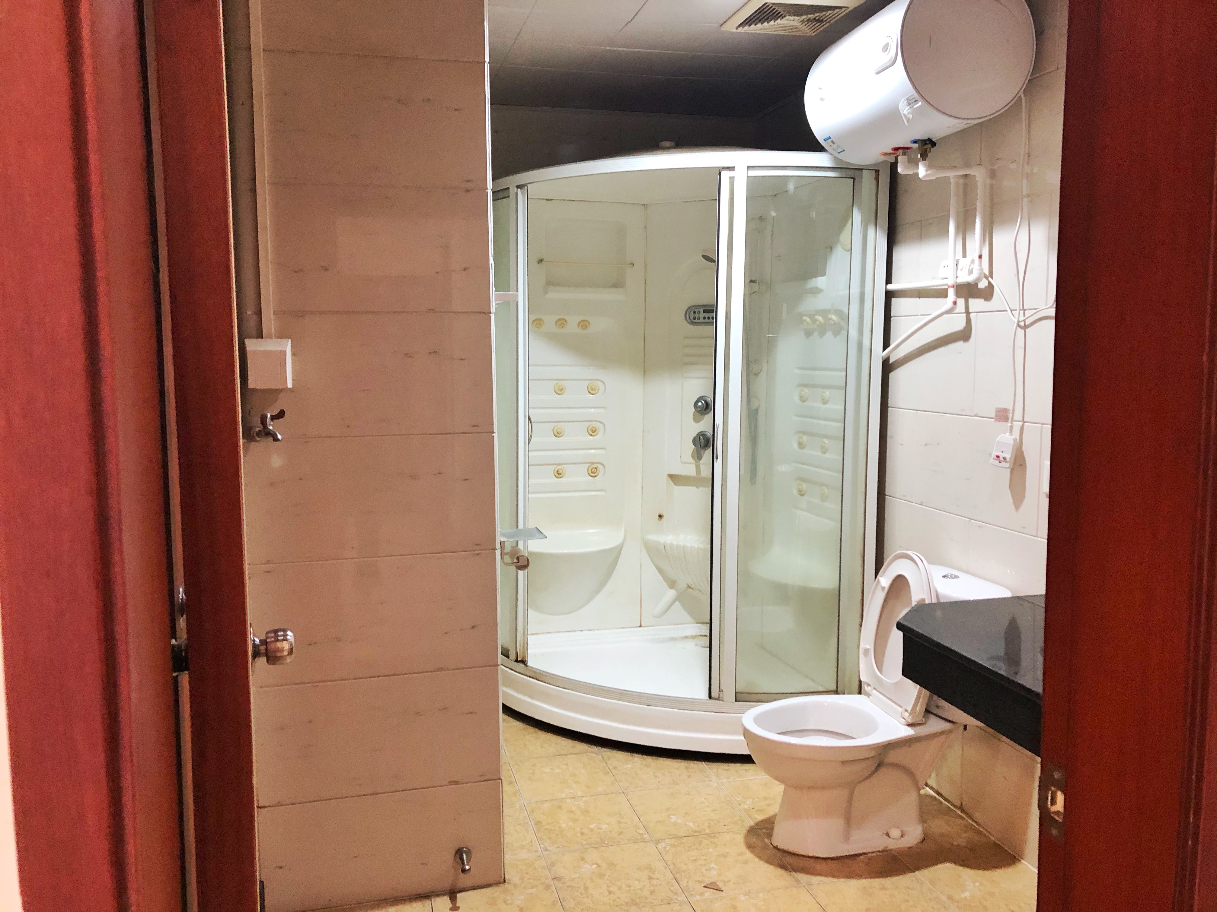 优选幽雅一房 · 泊寓-莞城世博店