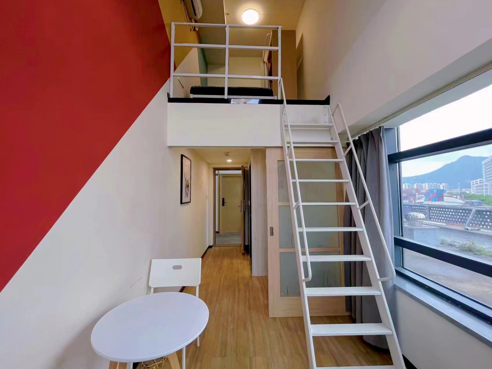 特惠阳光loft · 泊寓-万科云城二店