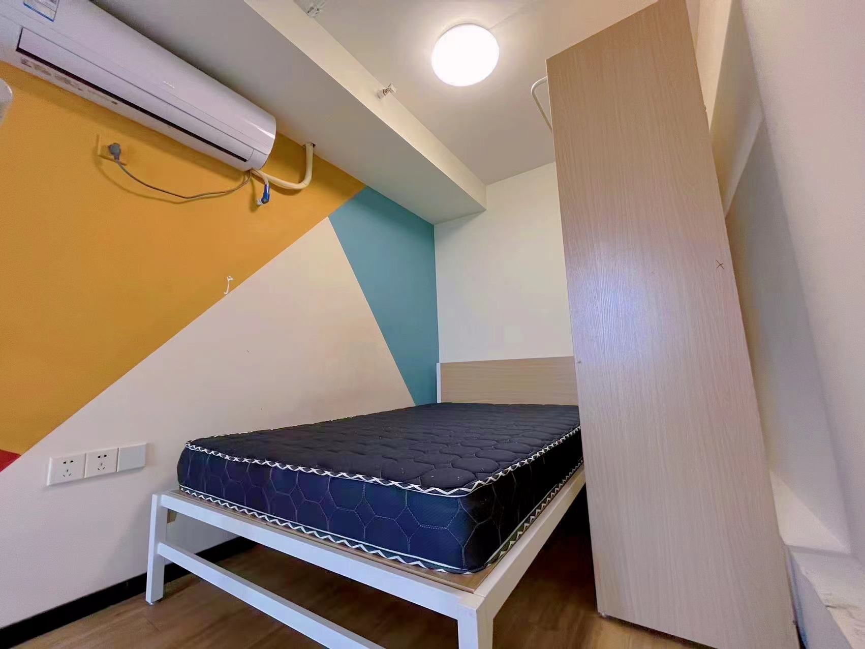 特惠阳光loft · 泊寓-万科云城二店