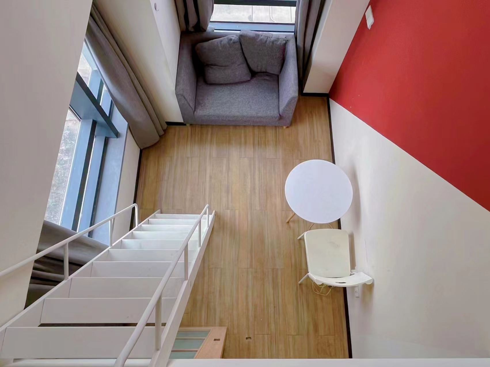 特惠阳光loft · 泊寓-万科云城二店