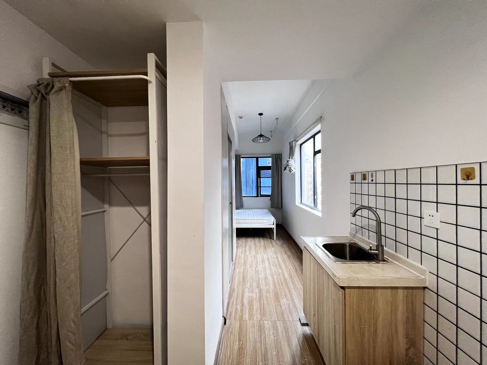 标准电梯单间 · 泊寓-松岗地铁口公社