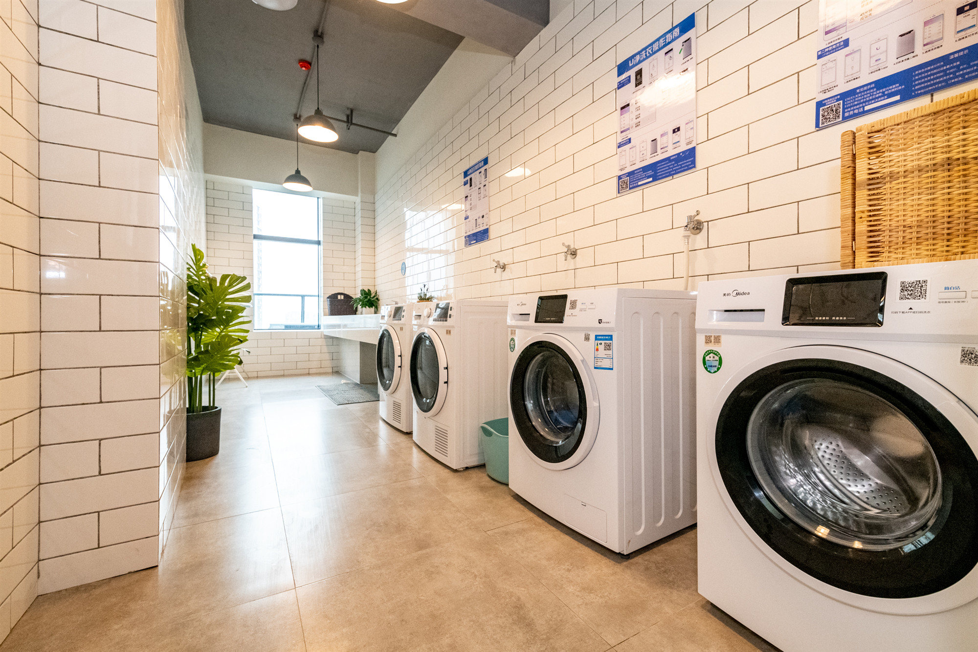 经济温馨单间 · 泊寓-万科城店