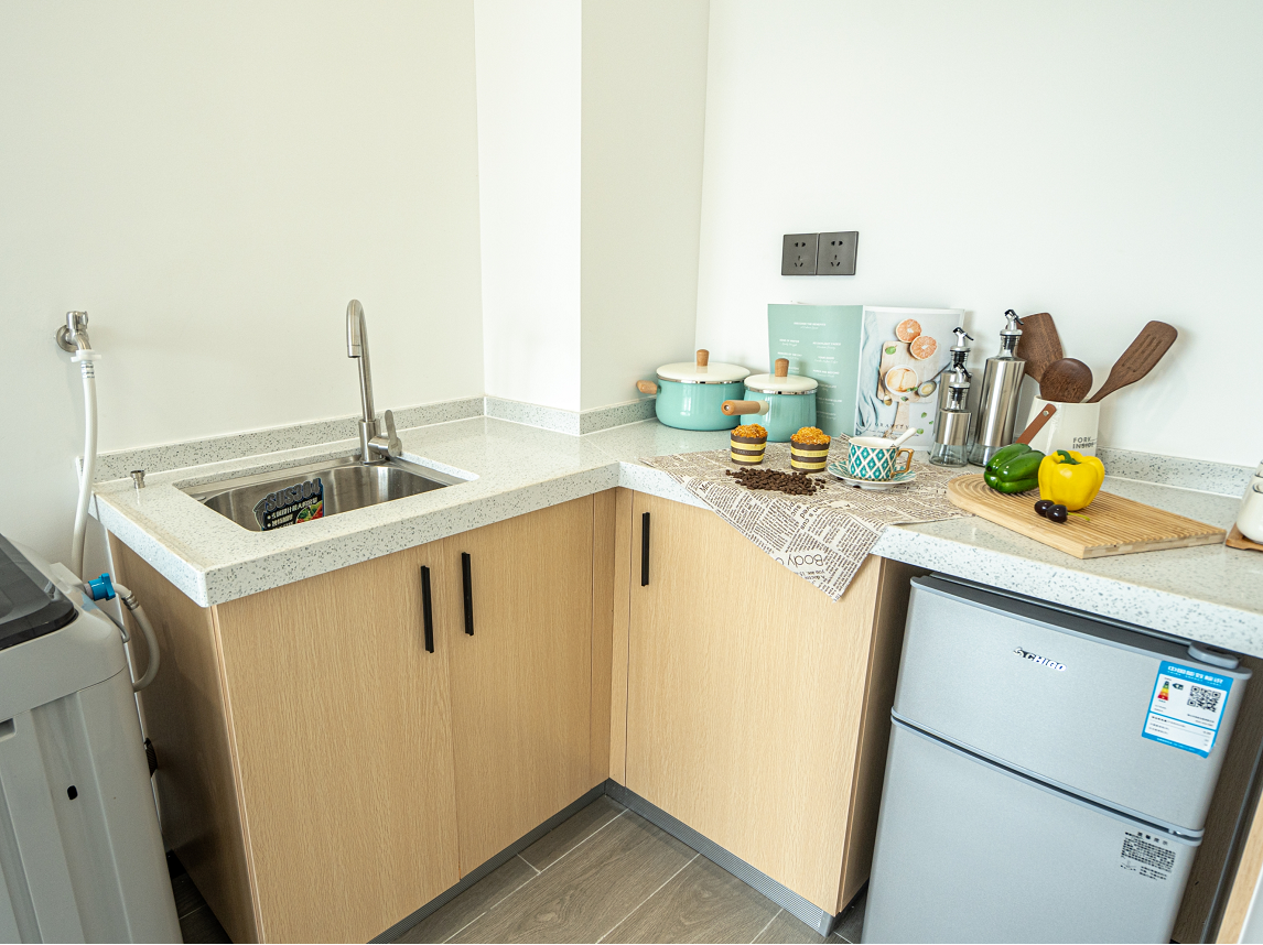 优选阳光品质两房 · 泊寓黄岐中心店