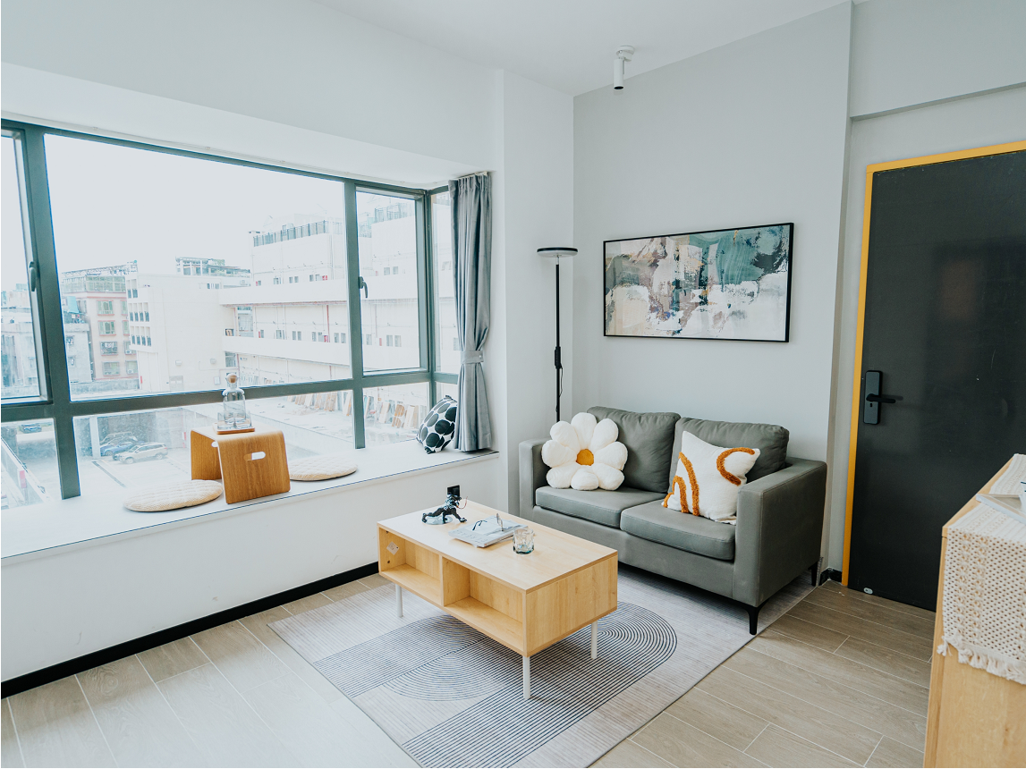 优选阳光品质两房 · 泊寓黄岐中心店