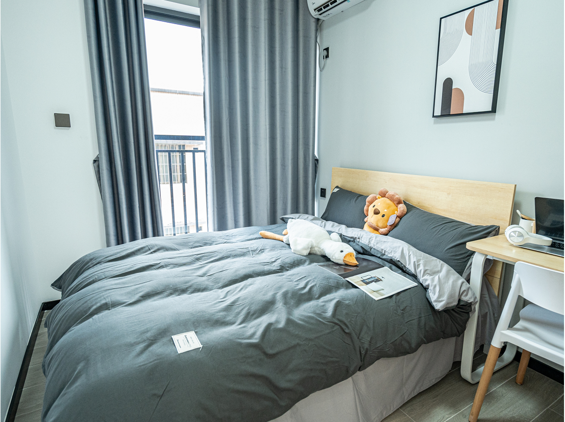 优选阳光品质两房 · 泊寓黄岐中心店