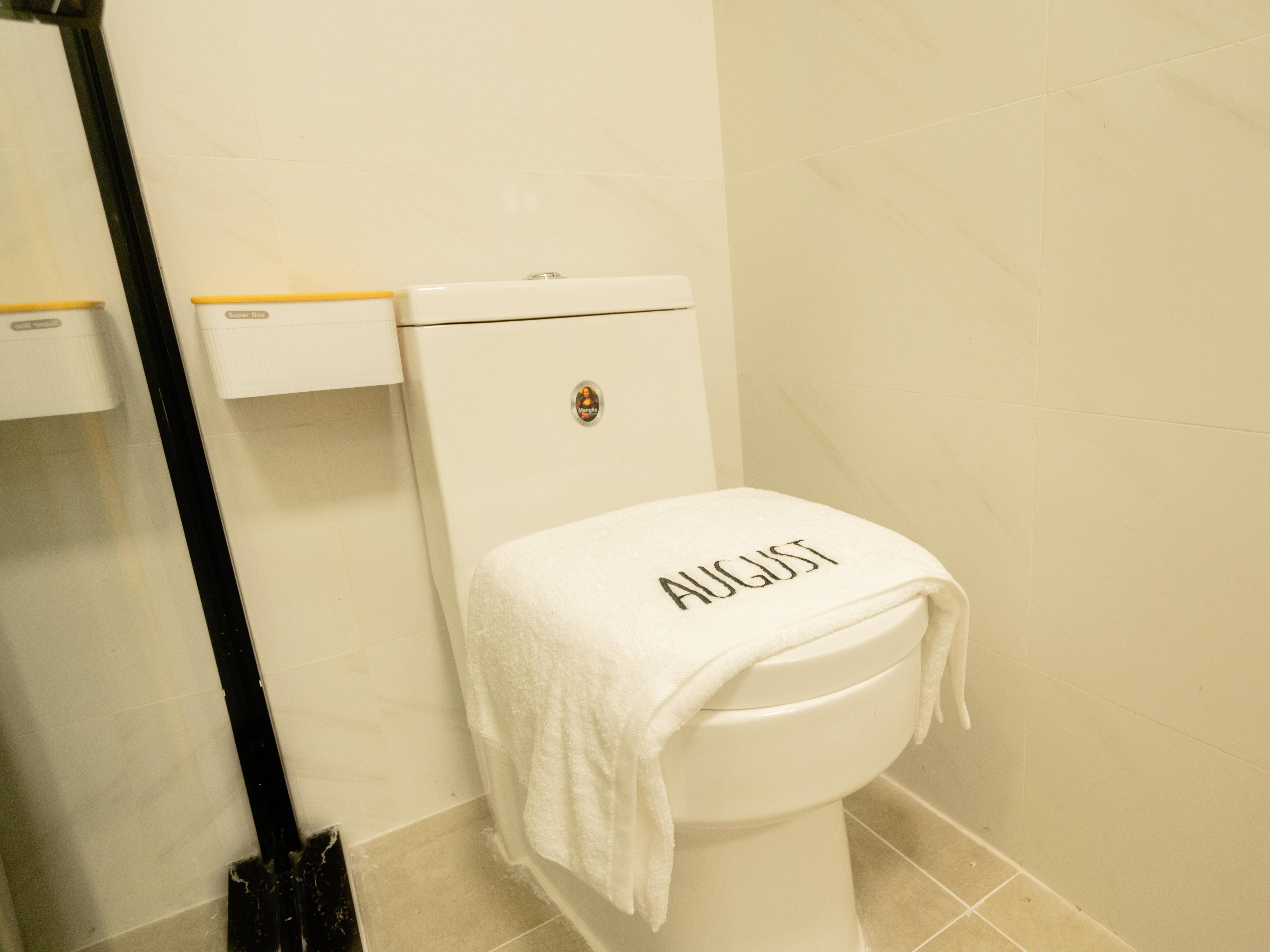 优选阳光文艺单间 · 泊寓黄岐中心店