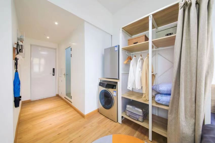 优选阳光单间 · 泊寓-动物园店