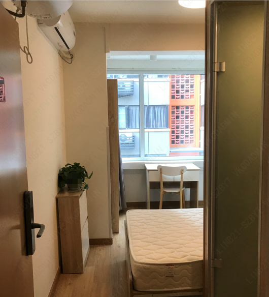 经济阳光阳台单间 · 泊寓-东郊记忆店