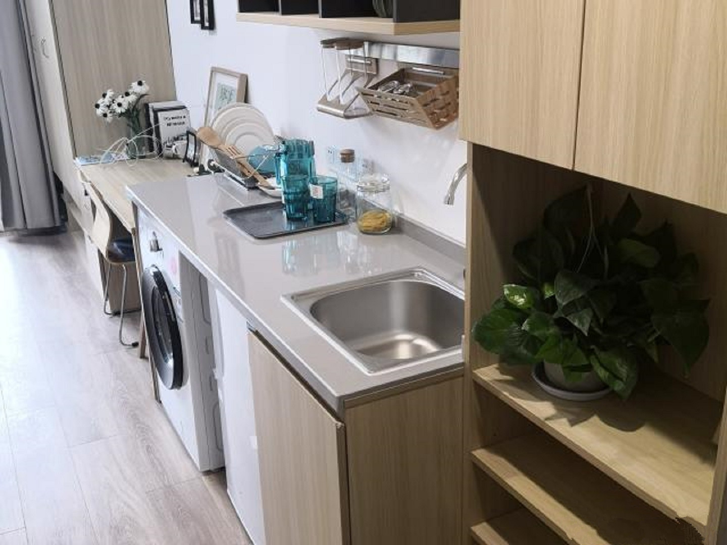 标准飘窗B户型 · 泊寓-α景芳店