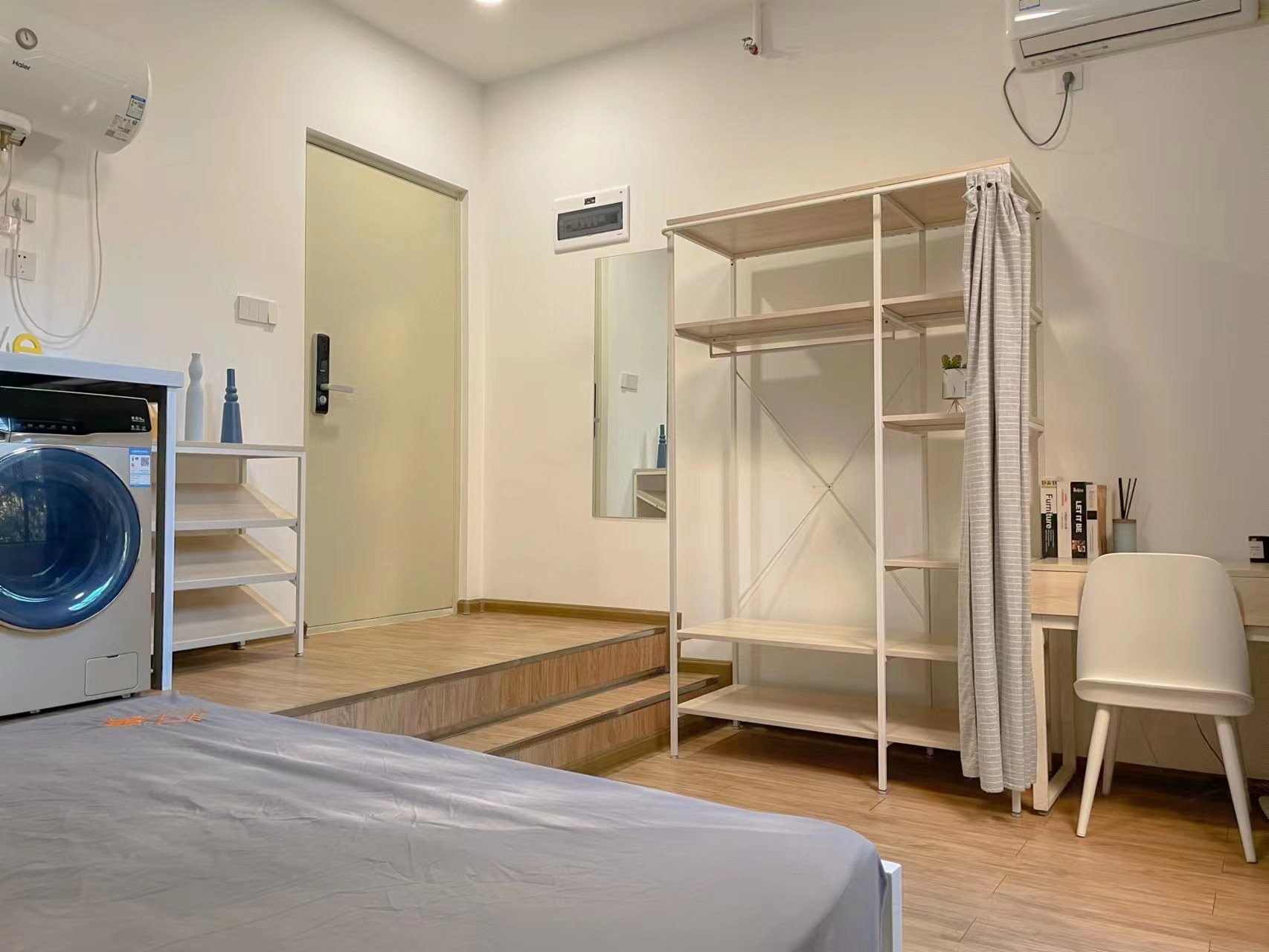 经济温馨小单间 · 泊寓-高铁南站店