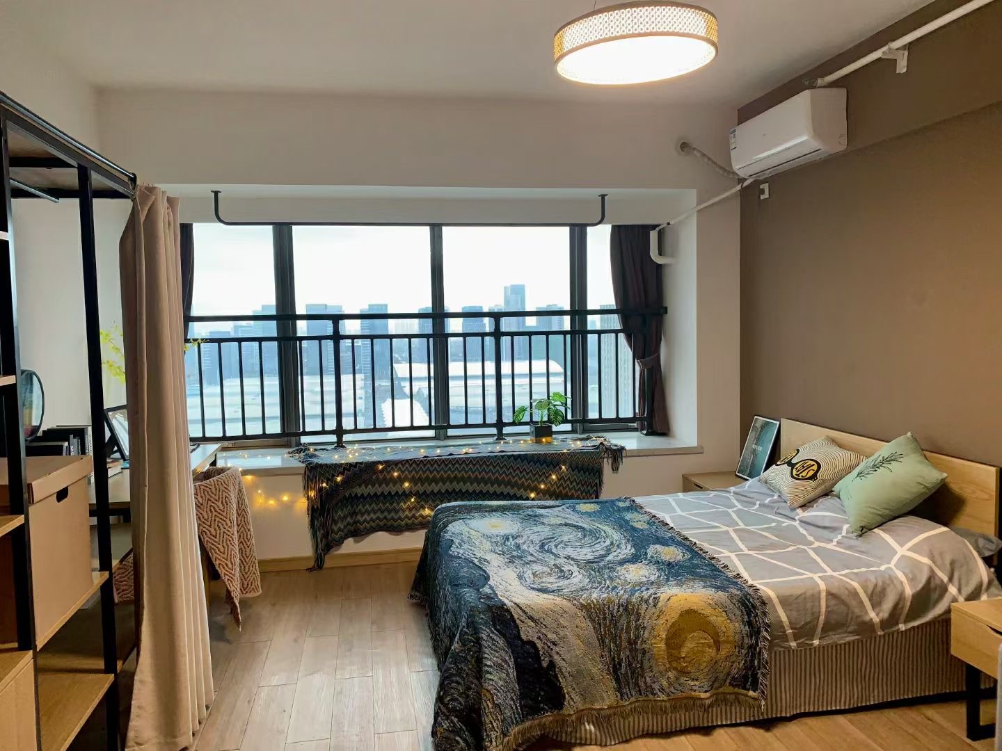 标准幽雅单间 · 泊寓-时代之光店