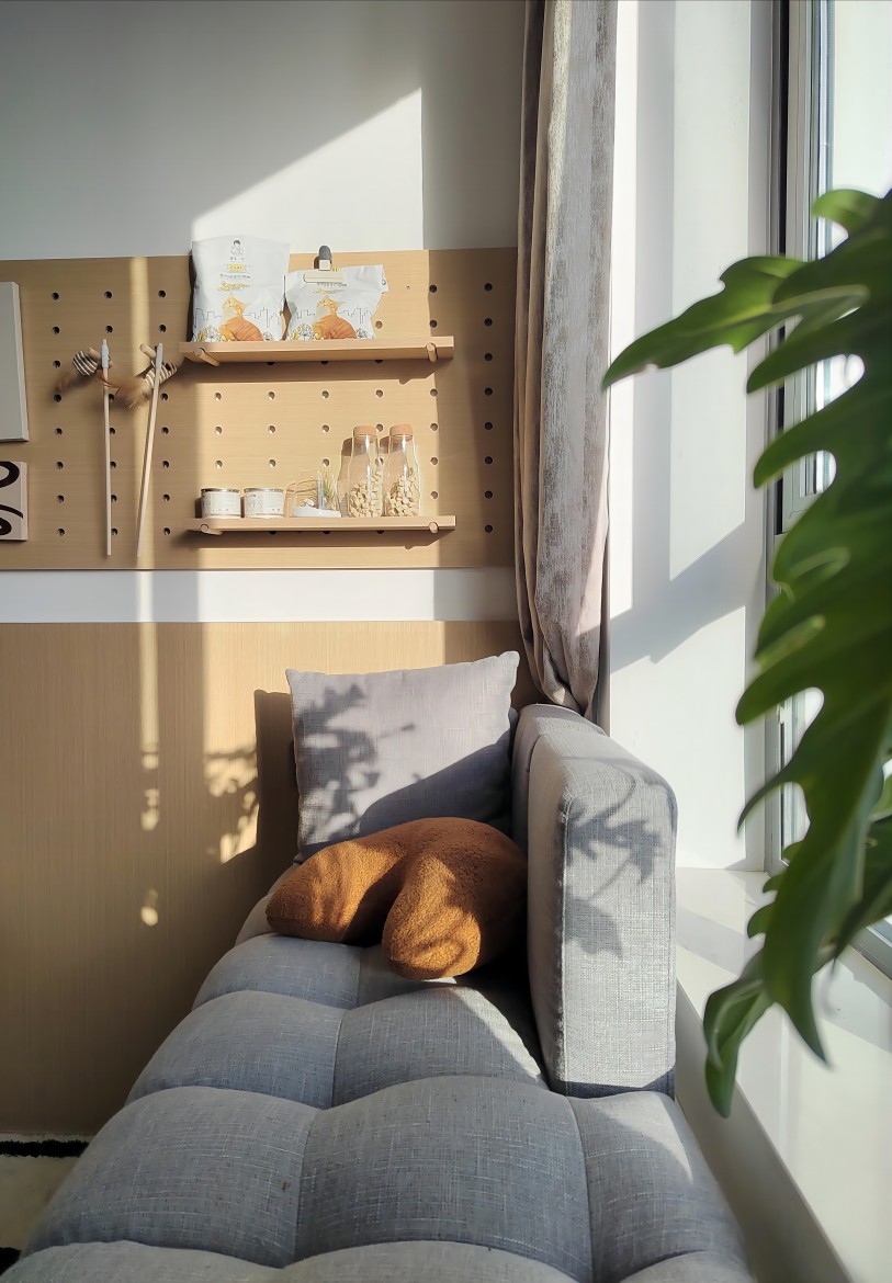 标准阳光飘窗单间 · 泊寓三元里旗舰店