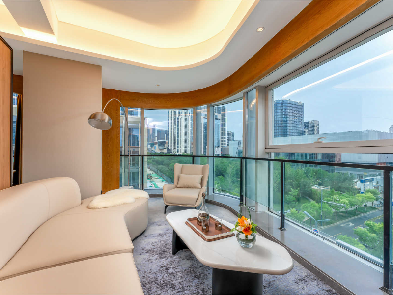 高级套房 · 叮咚·富瑞斯