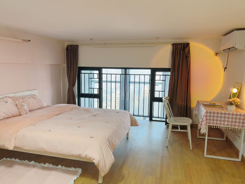 电梯飘窗大单房 · 泊寓-魁奇路地铁站店