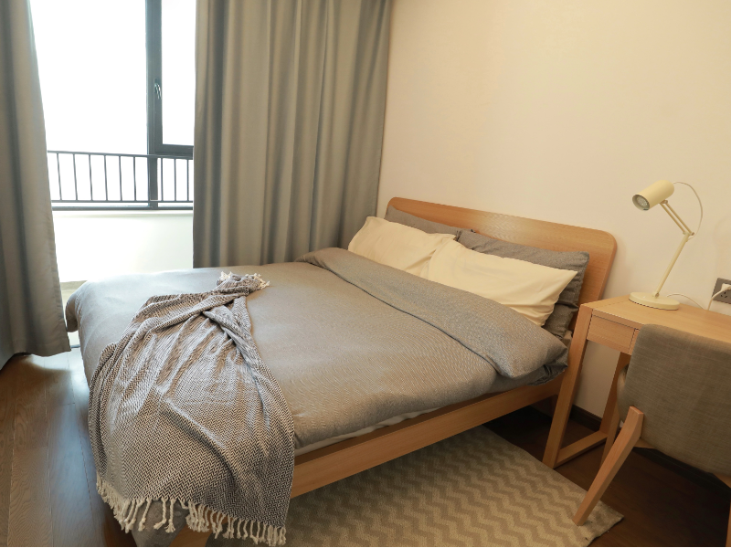 优选阳光主卧 · 泊寓-翡翠公园店