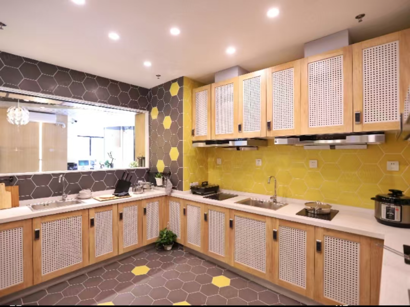 标准幽雅静谧单间 · 泊寓-七号街店