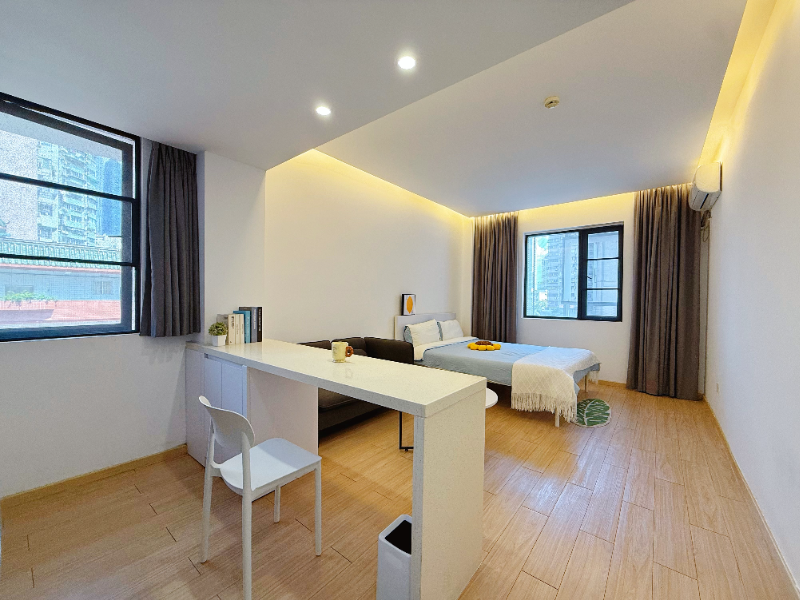 优选阳光大单间 · 泊寓·五羊邨地铁站店