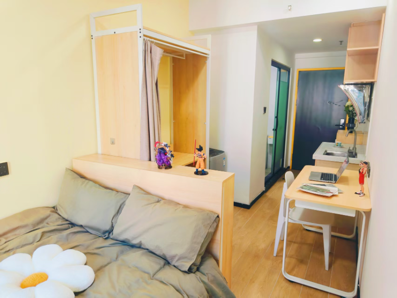 优选阳光文艺单间 · 泊寓黄岐中心店